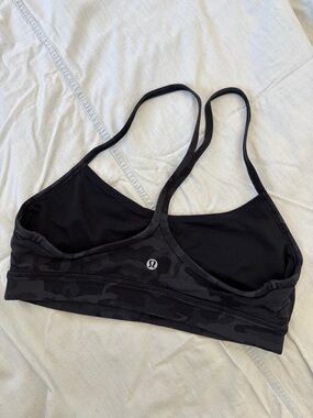 lululemon athletica Black Camouflage Flow Y Sports Bra